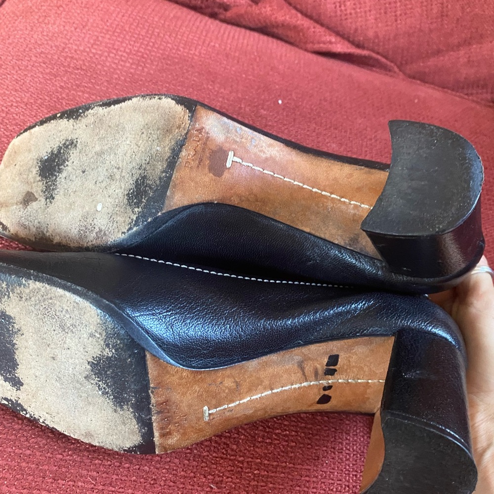 Y2K Vintage Prada Square Toe White Stitch Black Leather Block Heel Pumps - Picture 8 of 10
